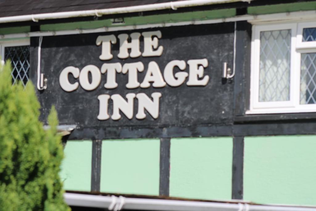 The Cottage Inn Llandeilo Bagian luar foto