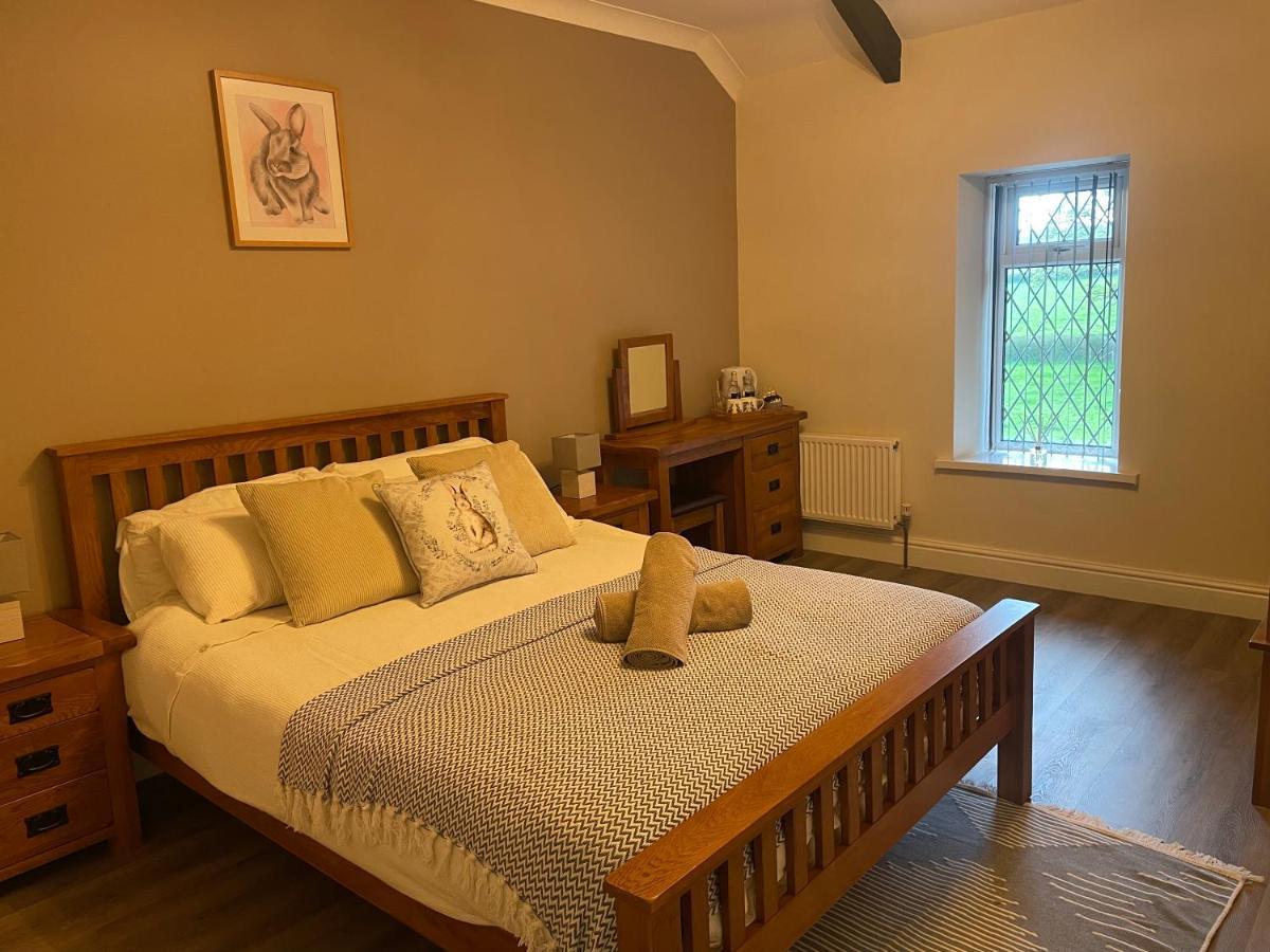 The Cottage Inn Llandeilo Bagian luar foto