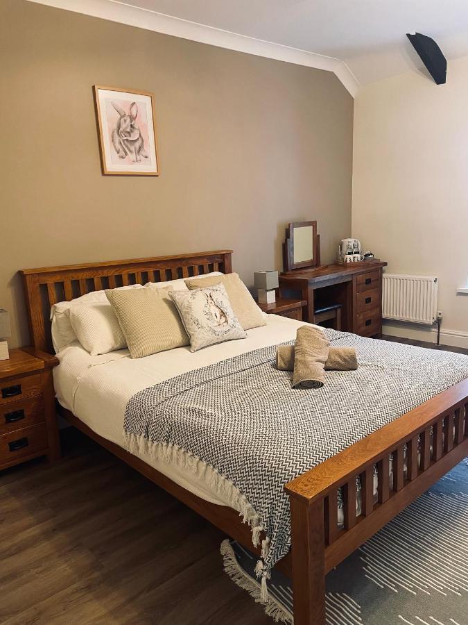 The Cottage Inn Llandeilo Bagian luar foto